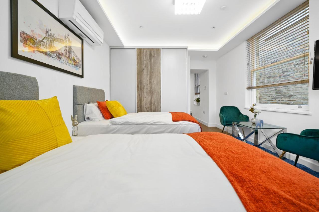 City Prime Apartments Лондон Экстерьер фото A room at the hotel